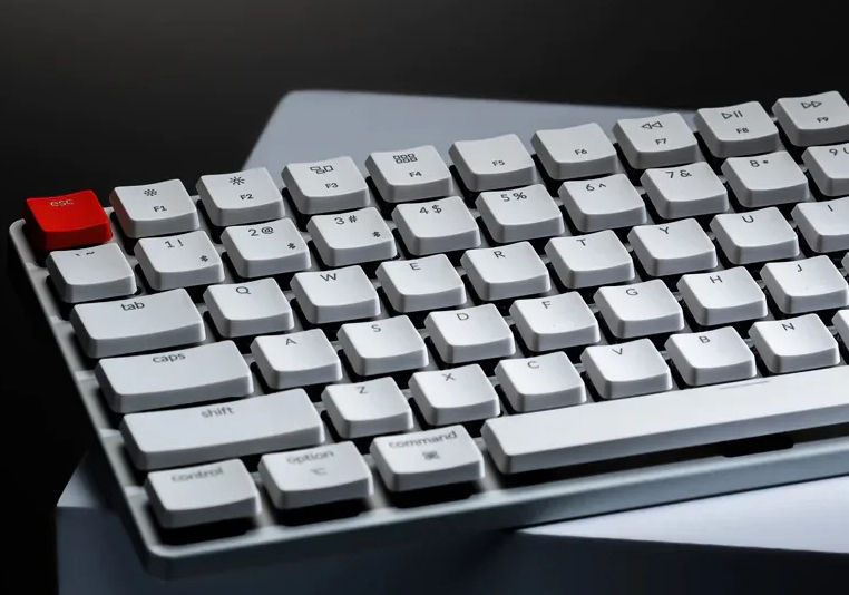white low profile mechanical keyboards